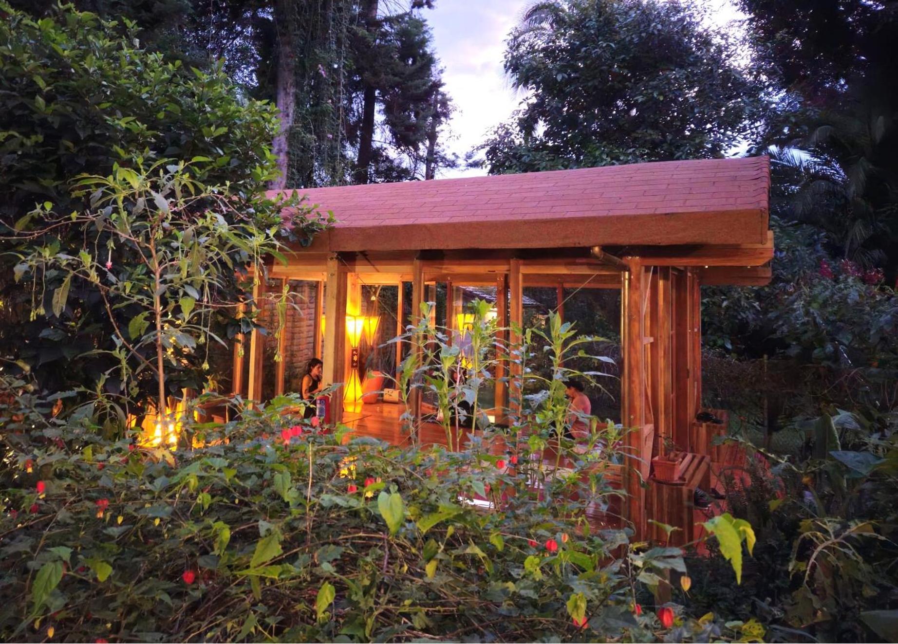 Bed and Breakfast Casa Magnolia à Cumbayá Extérieur photo